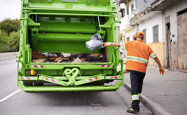 Best Garage Cleanout  in Zilwaukee, MI